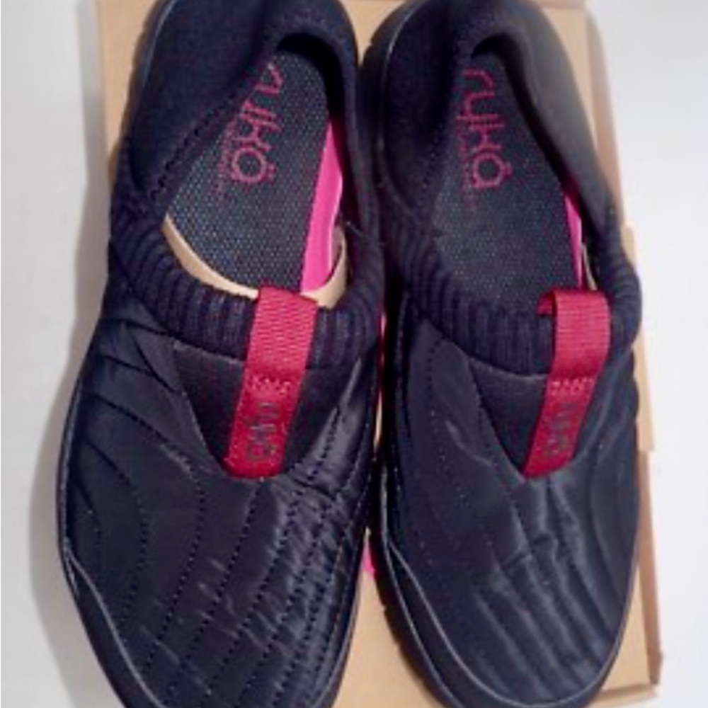 Ryka Black and Pink Women's Slippers